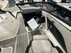 Thumbnail von Sea Ray SPX 210 Outboard