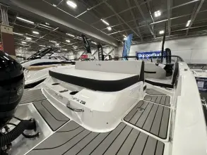 Thumbnail von Sea Ray SPX 210 Outboard
