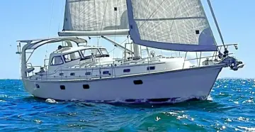 Island Packet 439 Hawkeye
