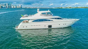 Thumbnail von Ferretti Yachts 830 Noral