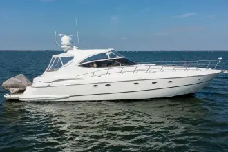 Thumbnail von Cruisers Yachts 5370 Express