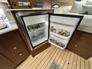 Thumbnail von Cruisers Yachts 380 Express