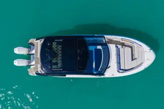 Thumbnail von Sea Ray 370 Sundancer Outboard