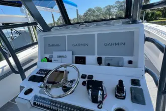 Thumbnail von Invincible 46 Catamaran REEL DEPLOYMENT