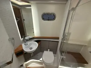 Thumbnail von Tiara Yachts 48LS
