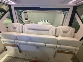 Thumbnail von Tiara Yachts 48LS