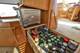 Thumbnail von Mckinna 57 Pilothouse Decompress