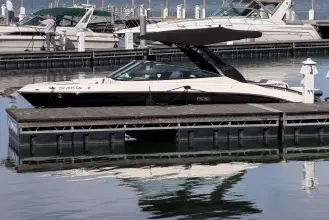 Thumbnail von Sea Ray SLX 280