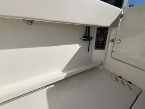 Thumbnail von Boston Whaler 270 Vantage