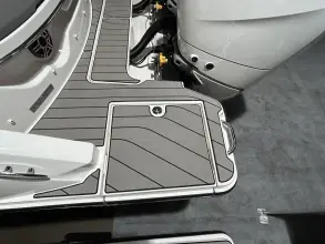 Thumbnail von Sea Ray SLX 310 Outboard