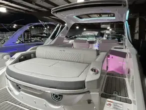 Thumbnail von Sea Ray SLX 310 Outboard