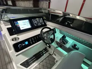 Thumbnail von Sea Ray SLX 310 Outboard