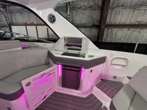 Thumbnail von Sea Ray SLX 310 Outboard