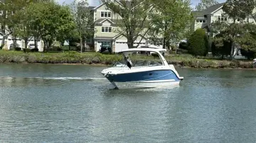 Thumbnail von Sea Ray SLX 310 Outboard