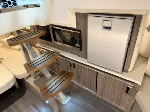 Thumbnail von Sea Ray 320 Sundancer
