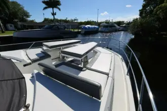 Thumbnail von Galeon 650 SKY