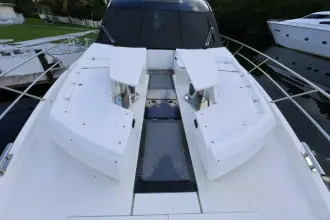 Thumbnail von Galeon 650 SKY