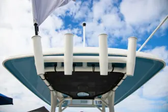 Thumbnail von Boston Whaler 210 Montauk