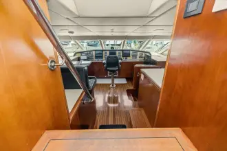 Thumbnail von Trinity Yachts Raised Pilothouse