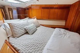 Thumbnail von Hatteras 64 Motor Yacht