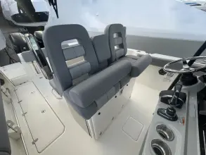 Thumbnail von Boston Whaler 300 Outrage