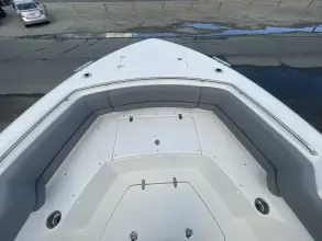 Thumbnail von Boston Whaler 300 Outrage