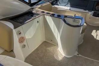Thumbnail von Meridian 	441 Sedan Bridge