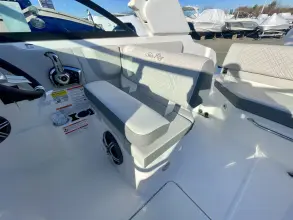 Thumbnail von Sea Ray SDX 250 Outboard