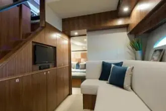 Thumbnail von Riviera 6000 Sport Yacht Six Pack