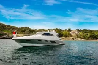 Thumbnail von Riviera 6000 Sport Yacht Six Pack