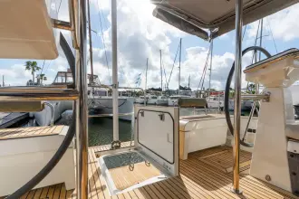 Thumbnail von Beneteau Oceanis Yacht 54 Sea Dawgs