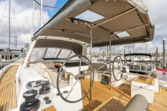 Thumbnail von Beneteau Oceanis Yacht 54 Sea Dawgs