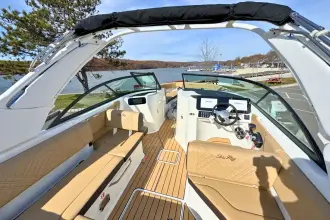 Thumbnail von Sea Ray SDX 230