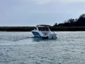 Thumbnail von Sea Ray SLX 310 Outboard