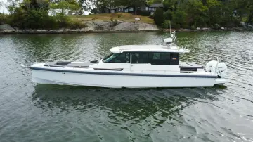 Thumbnail von Axopar 37 Sport Cabin Island Time