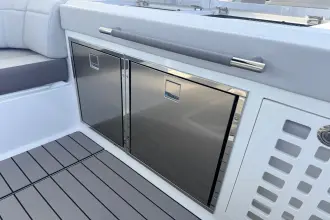 Thumbnail von Sea Ray SLX 400 Outboard