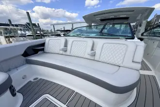 Thumbnail von Sea Ray SLX 400 Outboard