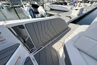 Thumbnail von Sea Ray SLX 400 Outboard