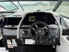 Thumbnail von Cruisers Yachts 34 GLS