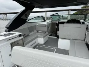 Thumbnail von Cruisers Yachts 34 GLS