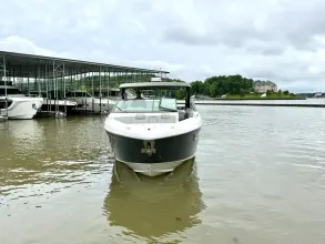 Thumbnail von Cruisers Yachts 34 GLS