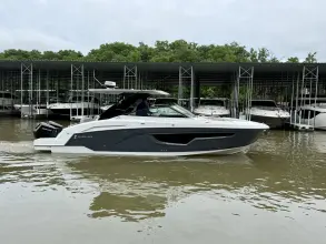 Thumbnail von Cruisers Yachts 34 GLS