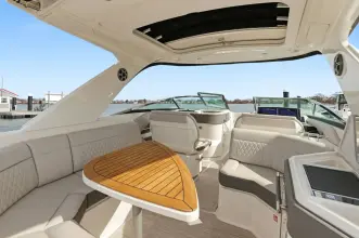 Thumbnail von Sea Ray SLX 310 Outboard