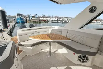 Thumbnail von Sea Ray SLX 310 Outboard