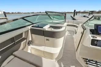 Thumbnail von Sea Ray SLX 310 Outboard