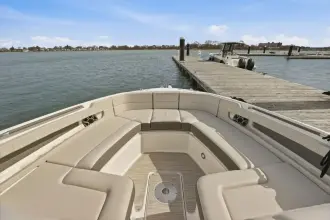 Thumbnail von Sea Ray SLX 310 Outboard