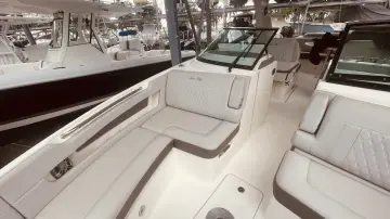 Thumbnail von Sea Ray SLX 310 Outboard