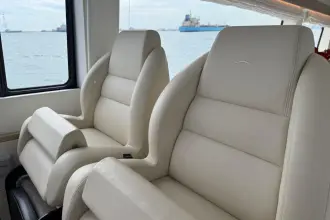 Thumbnail von Azimut 60 9994799