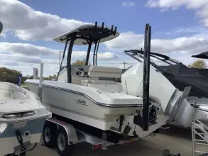 Thumbnail von Boston Whaler 220 Dauntless