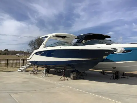 Sea Ray SLX 310